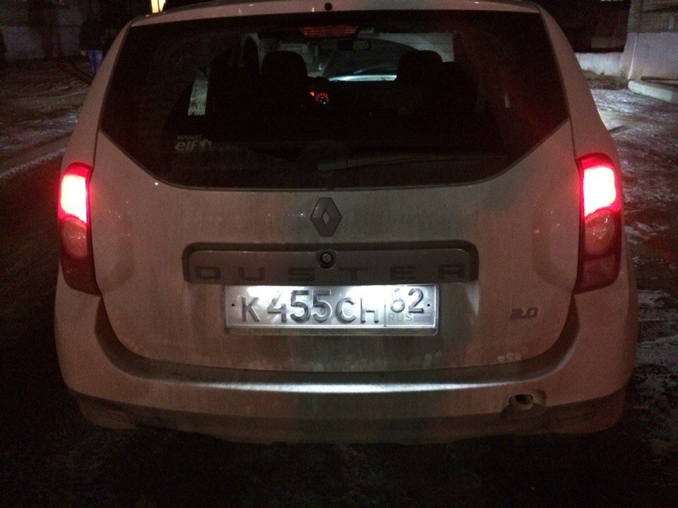 RENAULT DUSTER: установка защитной сетки в решетки радиатора. Установка ...