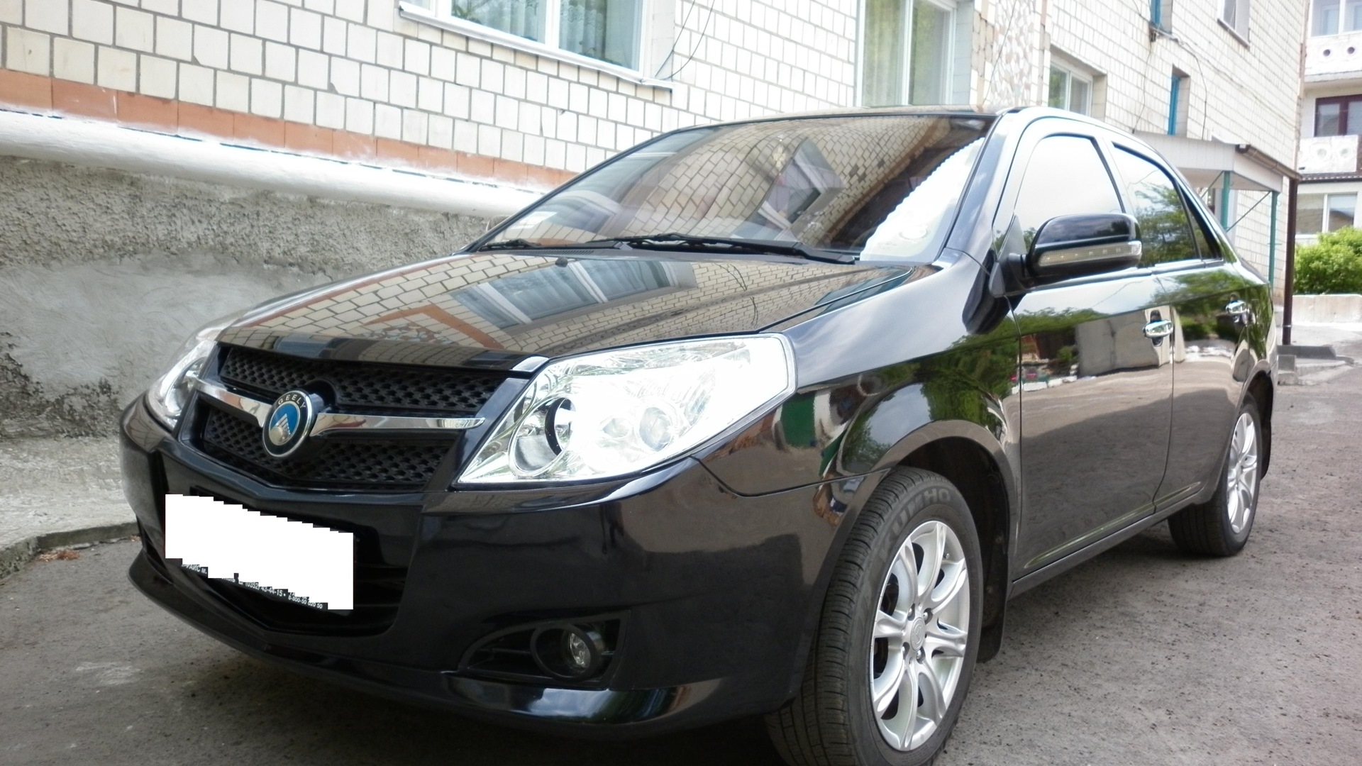 Geely MK маски в черный