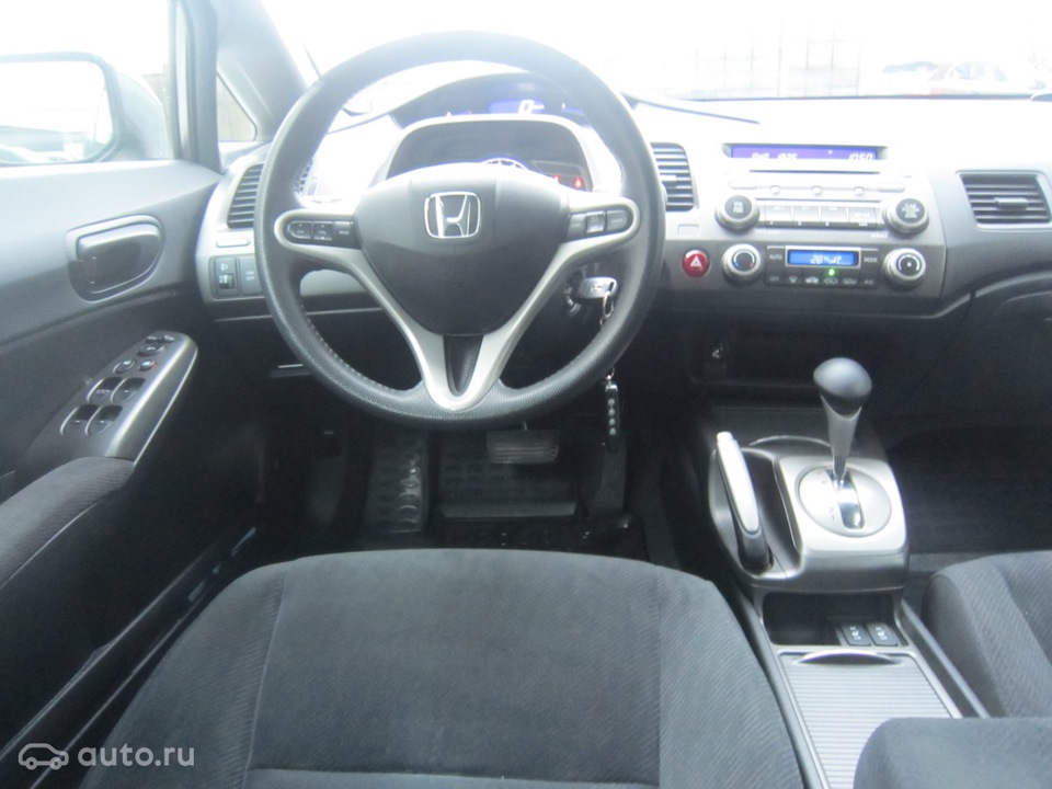 Фото в бортжурнале Honda Civic 4D (8G)