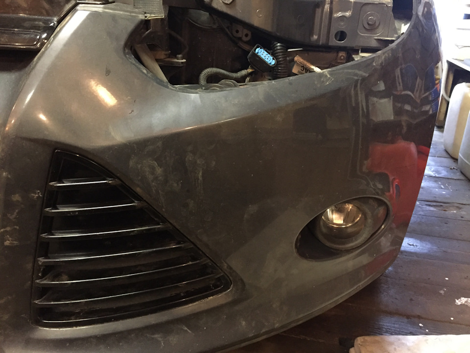 Теперь все выглядит намного симпатичней ))) — Ford Focus Hatchback III