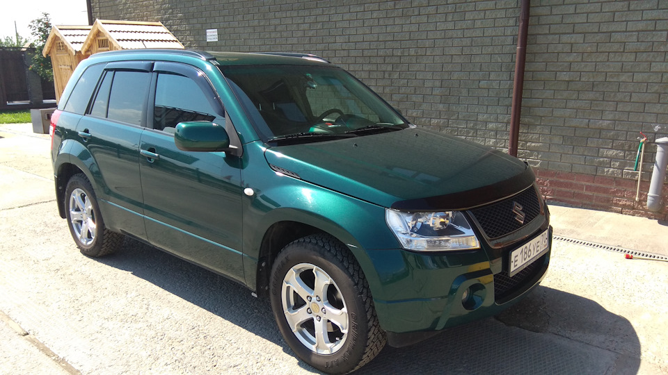 Сузуки гранд витара 2007 2.0 автомат. Люк на Сузуки Гранд Витара 2007