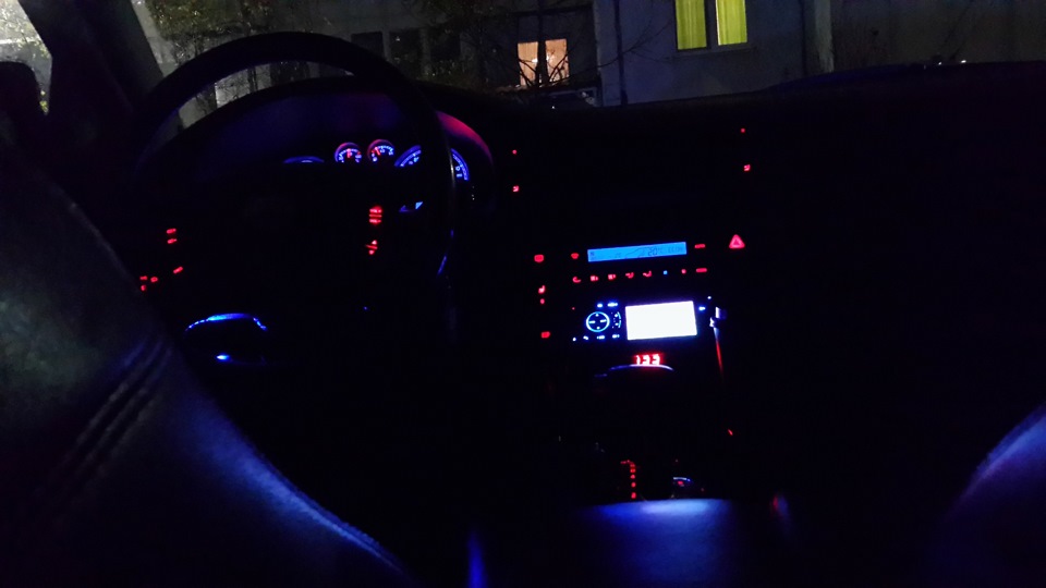Замена рамки 2din на 1din+подстаканник с дорестайла — Volkswagen Passat ...