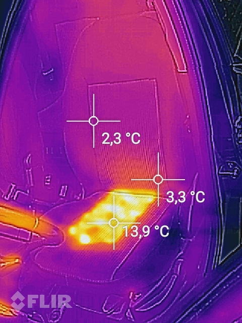 Распределение температуры при подогреве сидений. — Ford EcoSport, 1,6 л ...