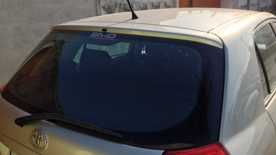 Toyota Corolla Über Musiksoldaten