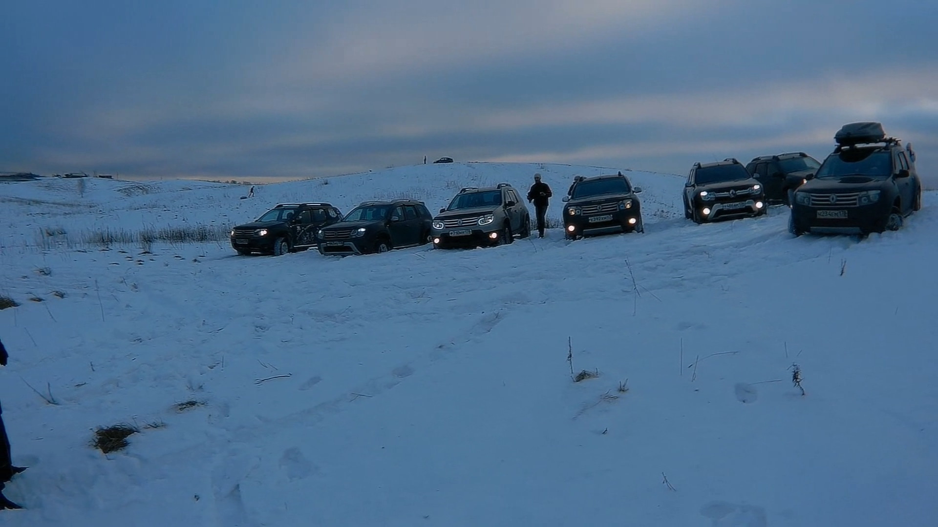 Видео: Renault Duster и Honda CR-V на бездорожье в Суоранде — Renault ...