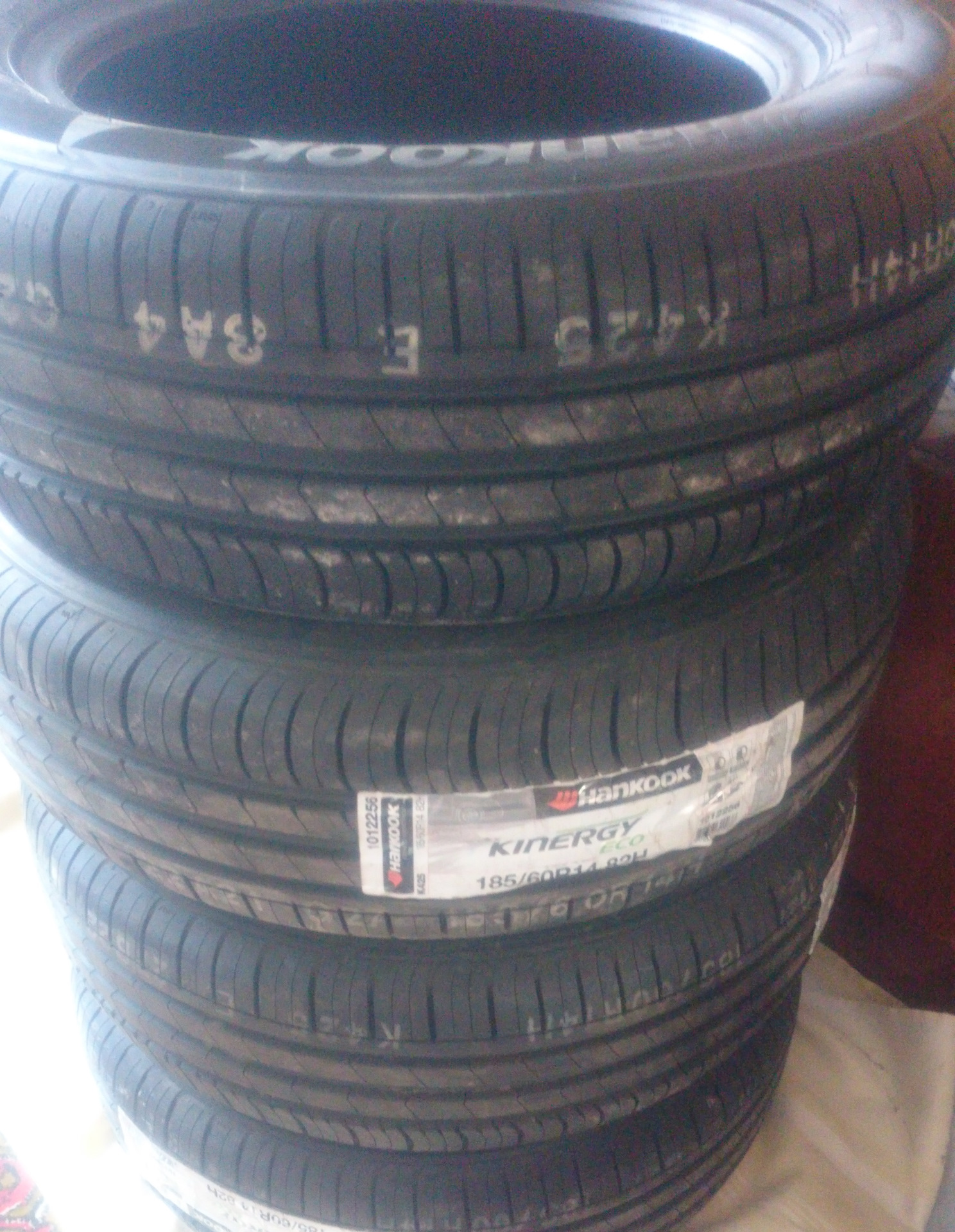 Шины 85. Hankook Kinergy Eco k425.