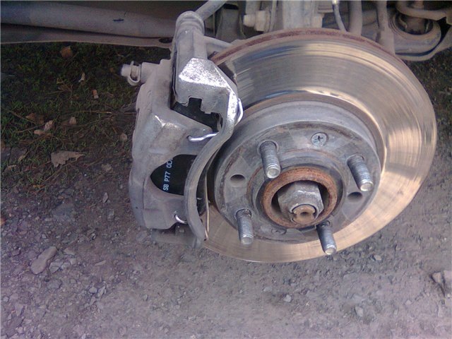 Гремят колодки лансер 9. 6. Гремят тормозные суппорта. Устранение стука суппортов. Гремят суппорта ларгус.