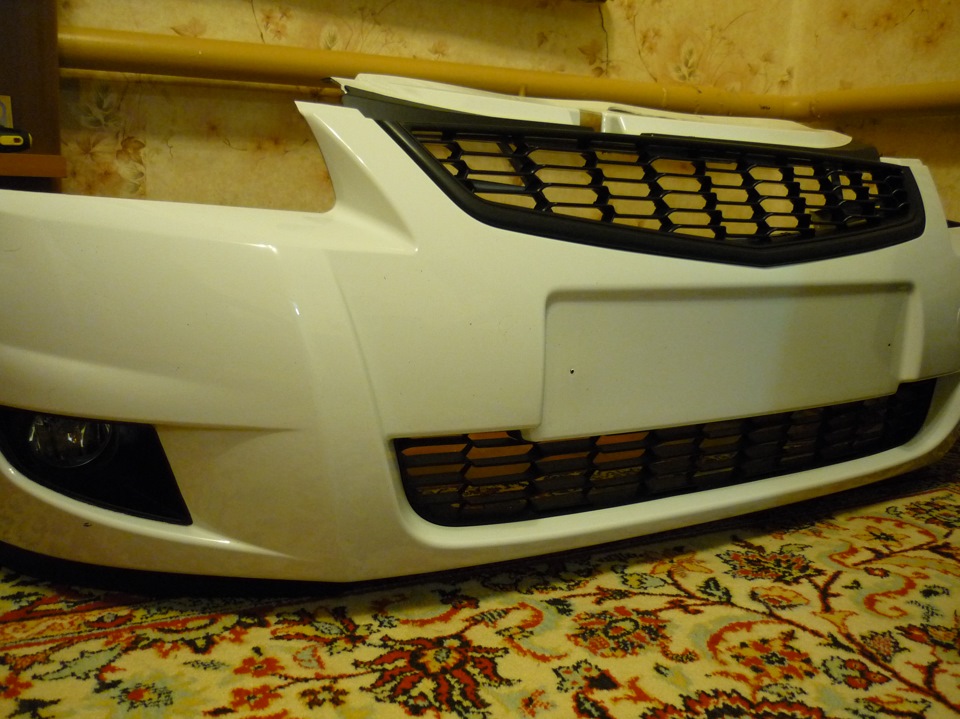 новая решетка — Lada Приора седан, 1,6 л, 2013 года | стайлинг | DRIVE2