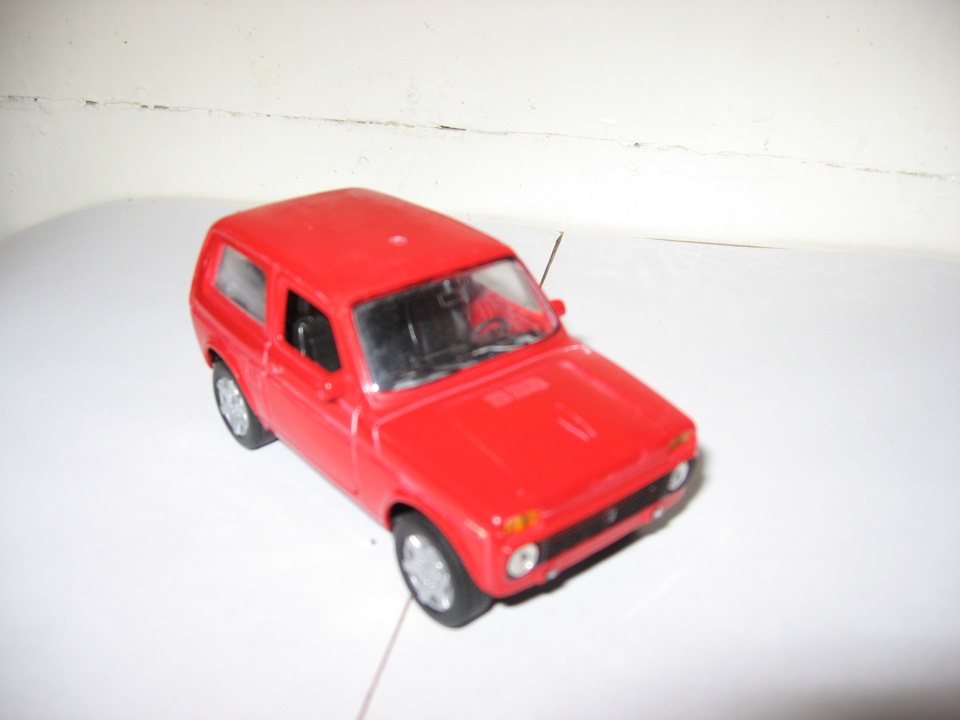 Мои увлечения. Часть 1. Гараж в миниатюре. Начало+18 и 24 масштаб — DRIVE2