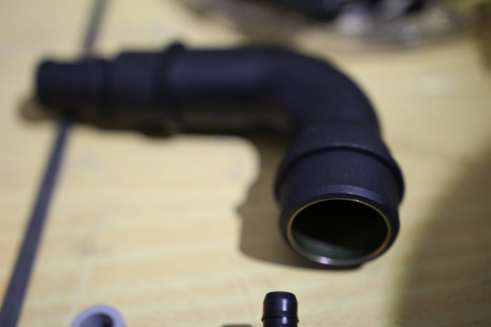 Замена блидера, обратного клапана, Редукционного клапана, Г-образной ...