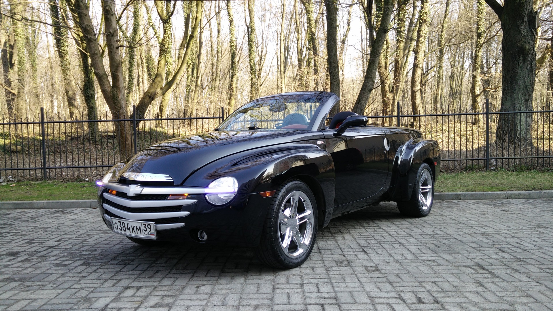 Chevrolet SSR 6.0 бензиновый 2005 | на DRIVE2