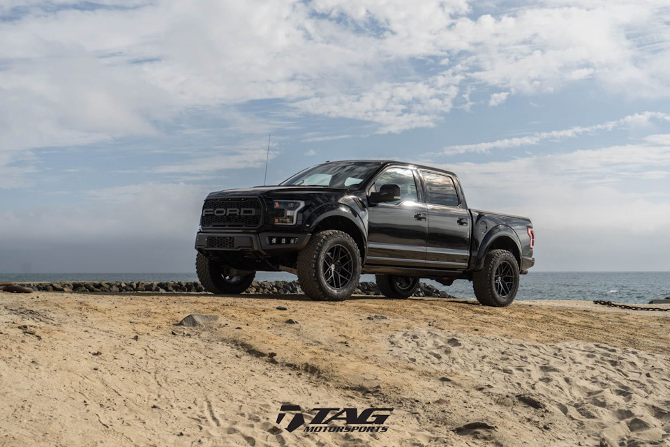Ford Raptor | HRE P161 in Satin Black — Megawheel.ru на DRIVE2