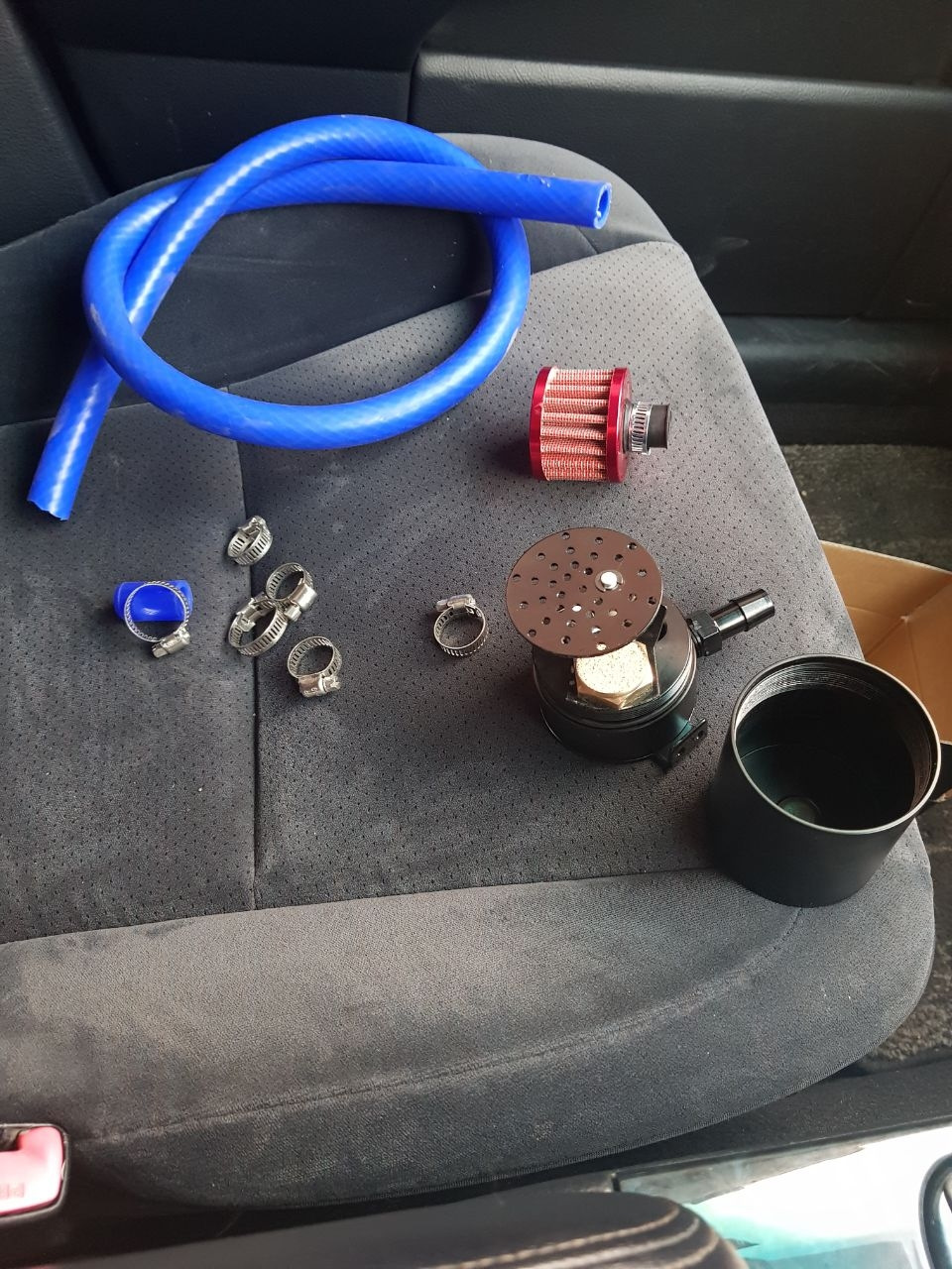 Поставил Маслоуловитель и отводим Сапун — Toyota Crown (S180), 3,5 л ...