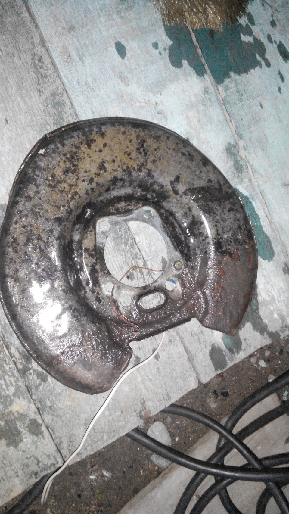 Удаление ржавчины электролизом — ГАЗ 2410, 2,4 л, 1989 года | другое ...