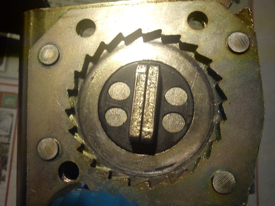 5. Инерционный ремень безопасности — Lada 2115, 1,5 л, 2003 года ...