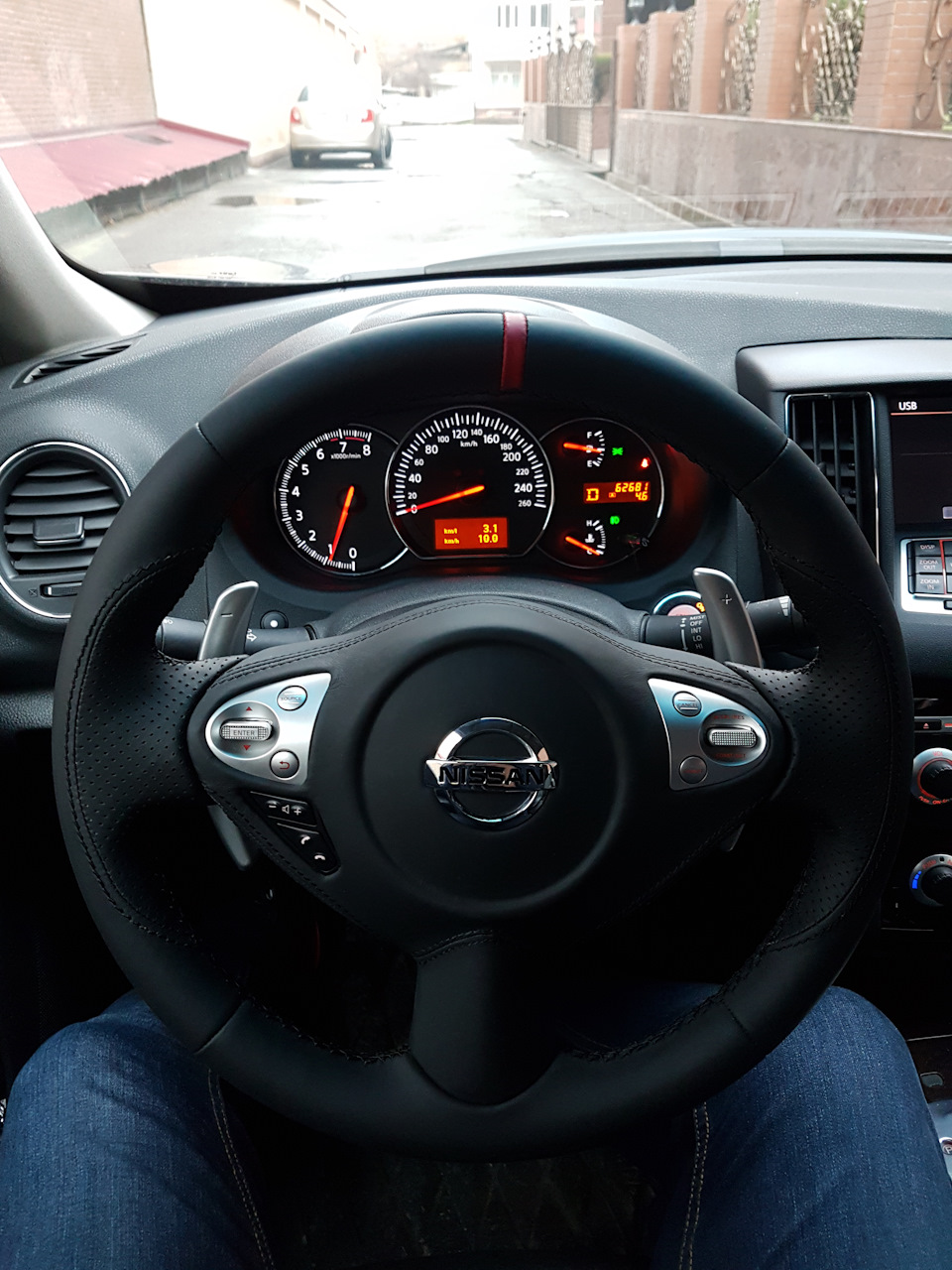 Новая кожа на руле!) — Nissan Maxima VII (A35), 3,5 л., 2011 года ...