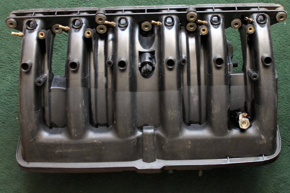 и коллектор ждет установки — BMW 5 series (E39)