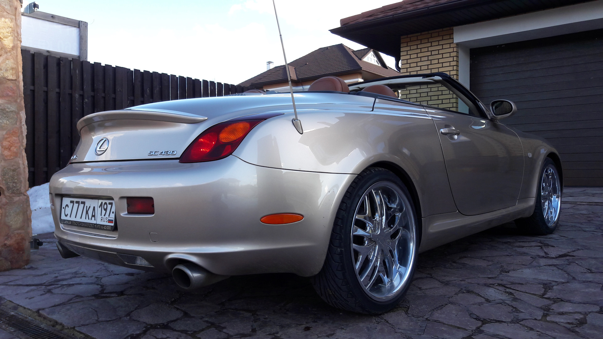 Lexus sc440 Roadster