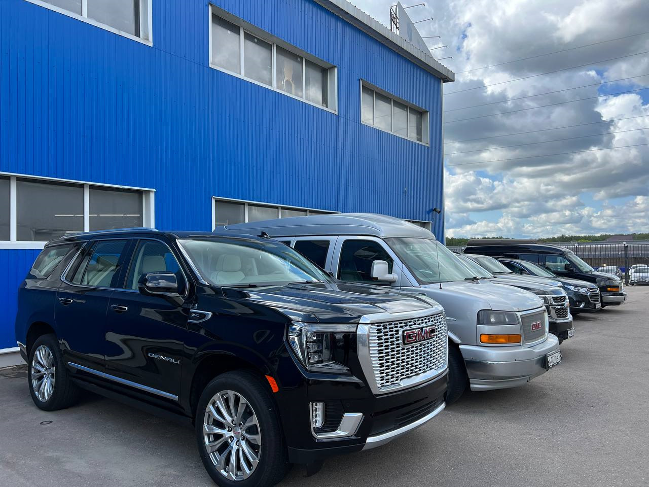 GMC Yukon Denali — Покупка автомобиля. — GMC Yukon (5G), 6,2 л, 2022 года |  покупка машины | DRIVE2