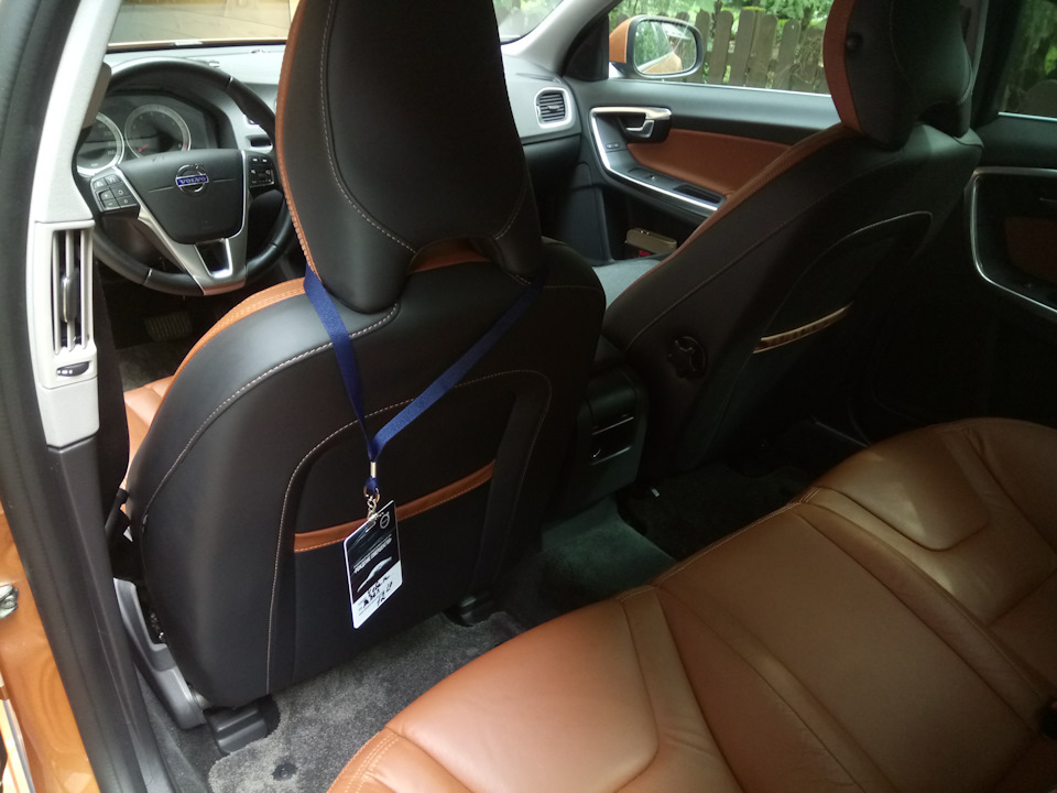 Установка мохнатых/тканевых ковров в Volvo S60 (II) — Volvo S60 (2G), 1 ...