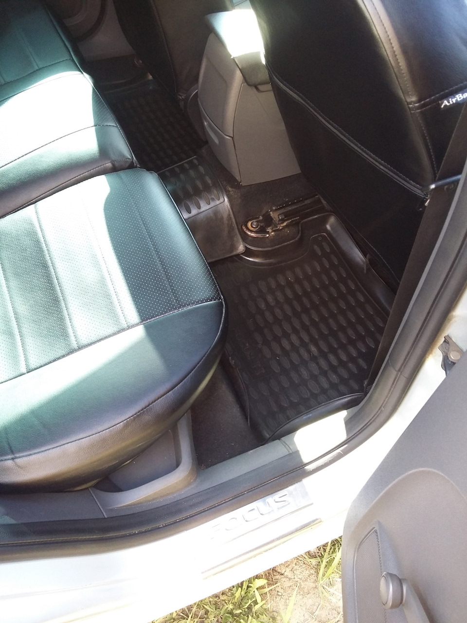 Фото в бортжурнале Ford Focus Sedan II