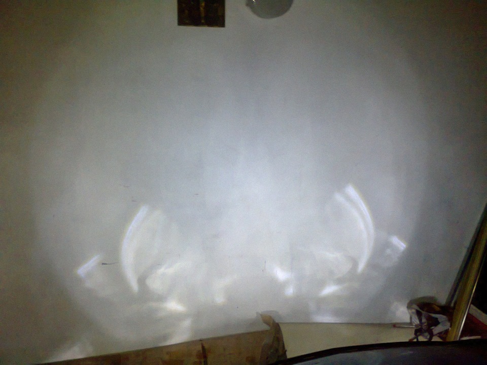 Замена штатных лампочек габаритов — Lada Приора универсал, 1,6 л, 2009 ...