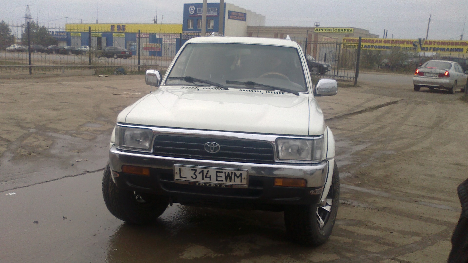 Toyota 4Runner (II) 3.0 бензиновый 1994 | 1KZ-TE 