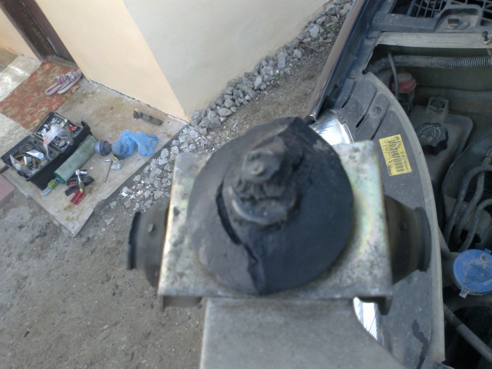 Замена опор двигателя — DRIVE2