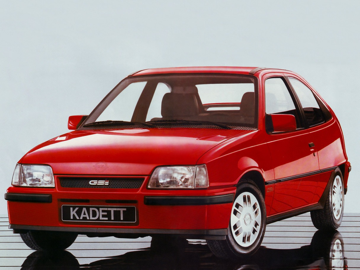 Opel Kadett GSi. Отличие от обычных версий. — DRIVE2