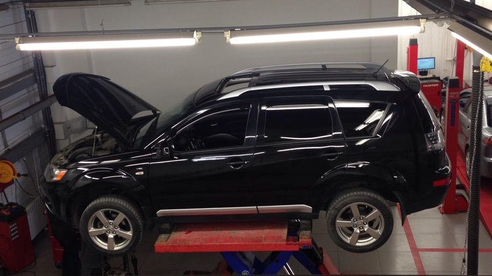 Заднее пружины от … волги ! — Mitsubishi Outlander XL, 2007 года ...