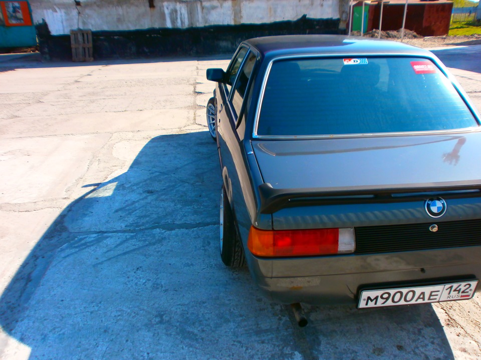 Фото в бортжурнале BMW 3 series (E21)