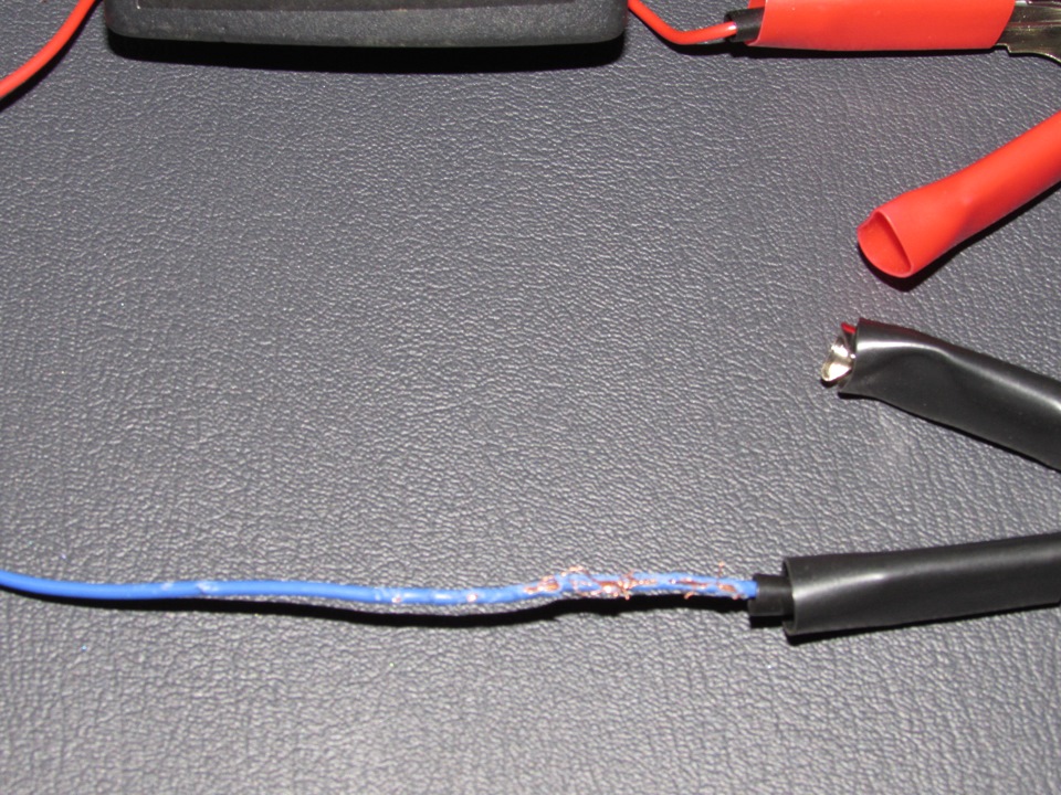 крысы( под капотом. — Hyundai Accent (2G), 1,5 л, 2006 года | прикол ...