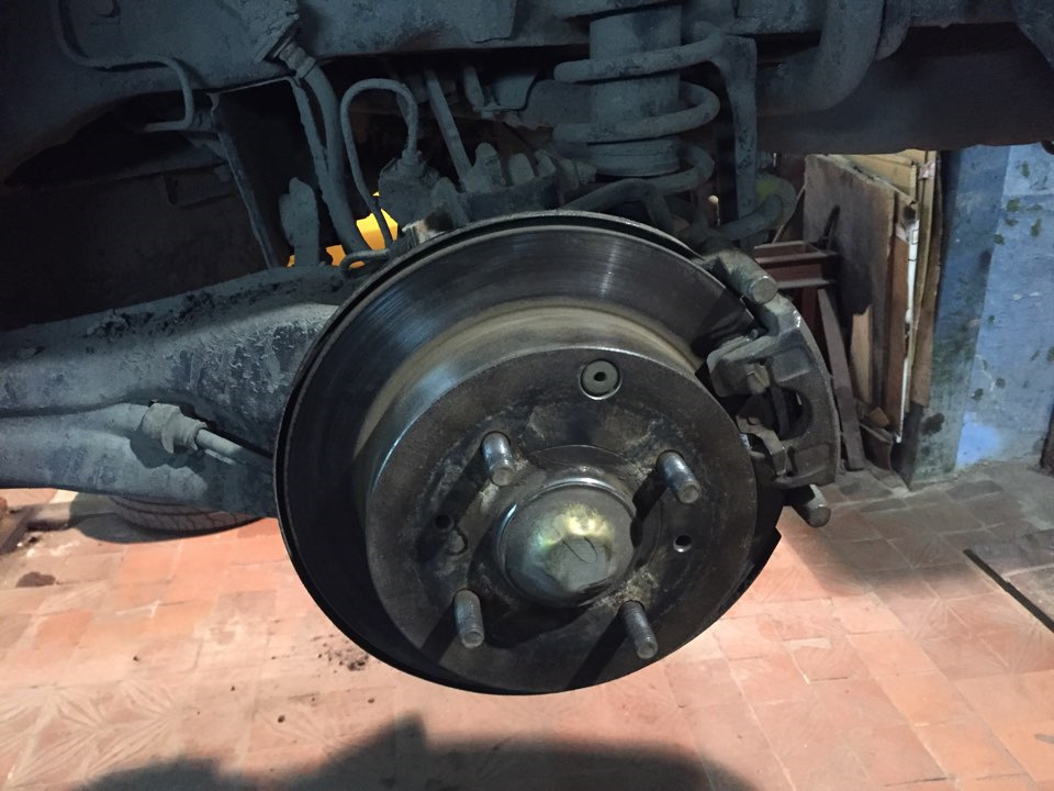 №53. Колхоз в студию! Суппорта в красный) — Mitsubishi Lancer IX, 1,6 л ...