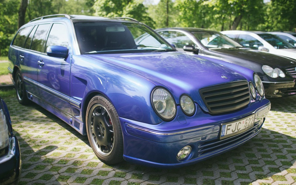 Фото в бортжурнале Mercedes-Benz 190 (W201)