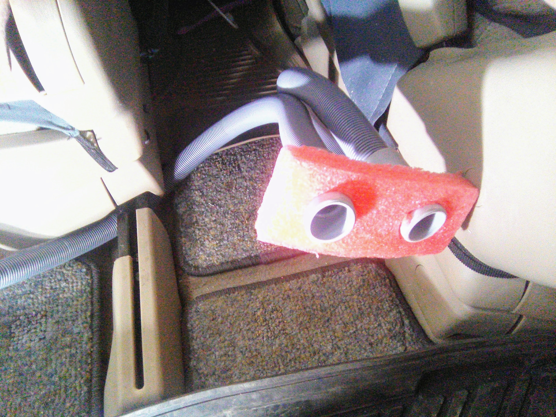 Ящик между передними сиденьями от Harier — Nissan Presage (1G), 2,4 л ...