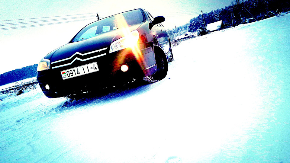 Как вывести тюльпаны из штатной магнитолы? Помогите кто уже делал ...