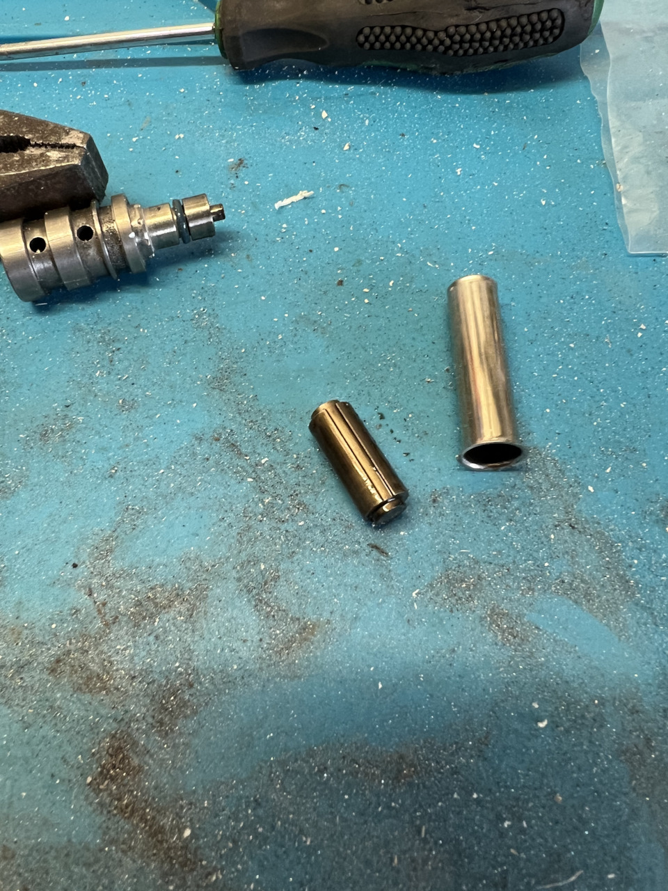 Клапан маслонасоса ОМ651 — Mercedes-Benz GLK-Class (X204), 2,1 л, 2013 ...