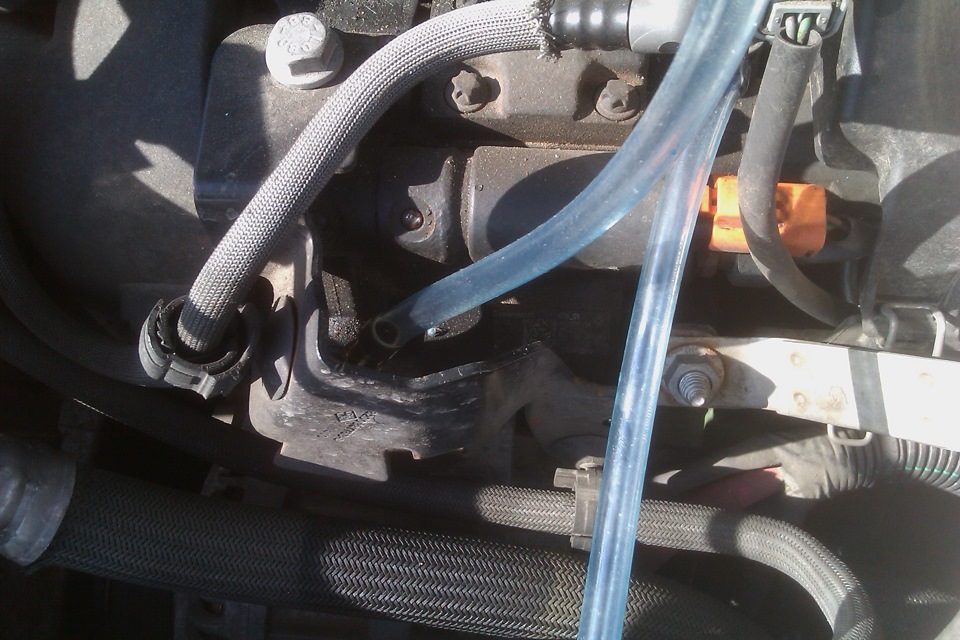 Прочистка топливной системы Wynn's — Renault Laguna III, 1,5 л, 2010 ...