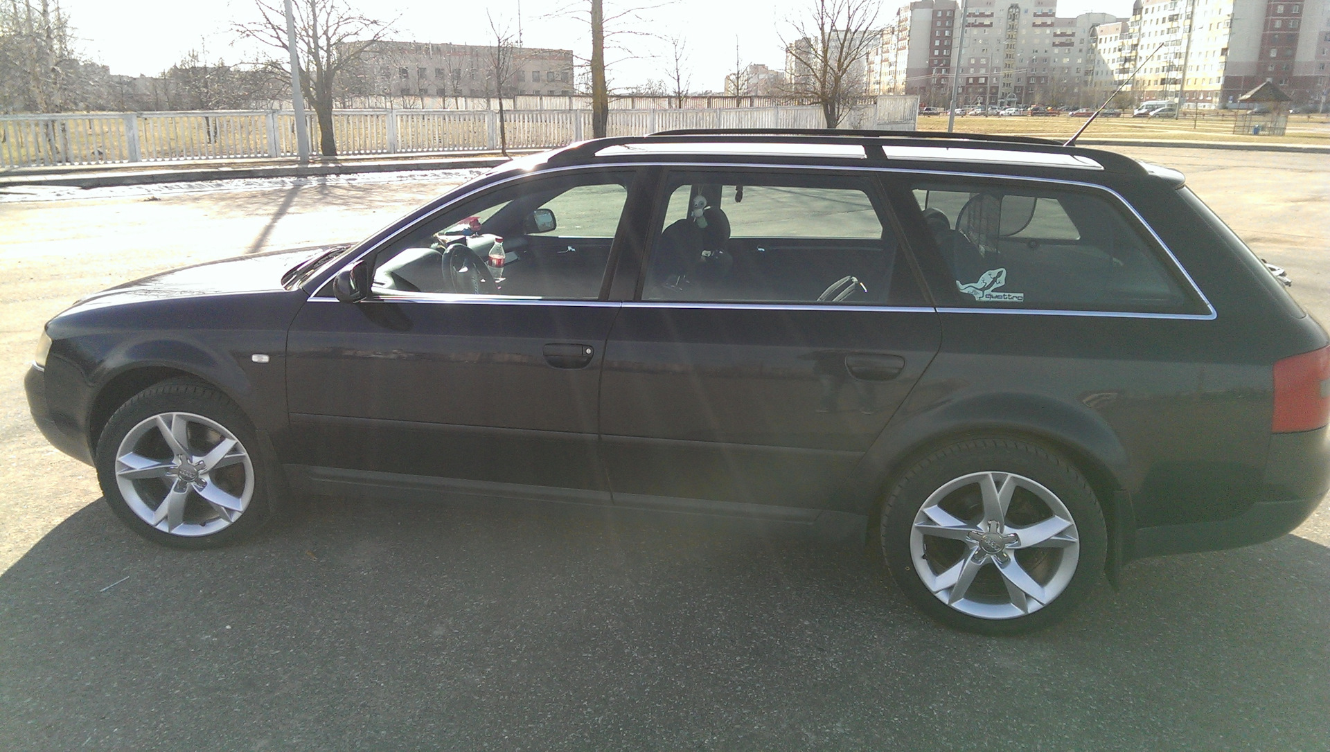 Чистые и с новыми тапками) — Audi A6 Avant (C5), 2,5 л, 2001 года ...