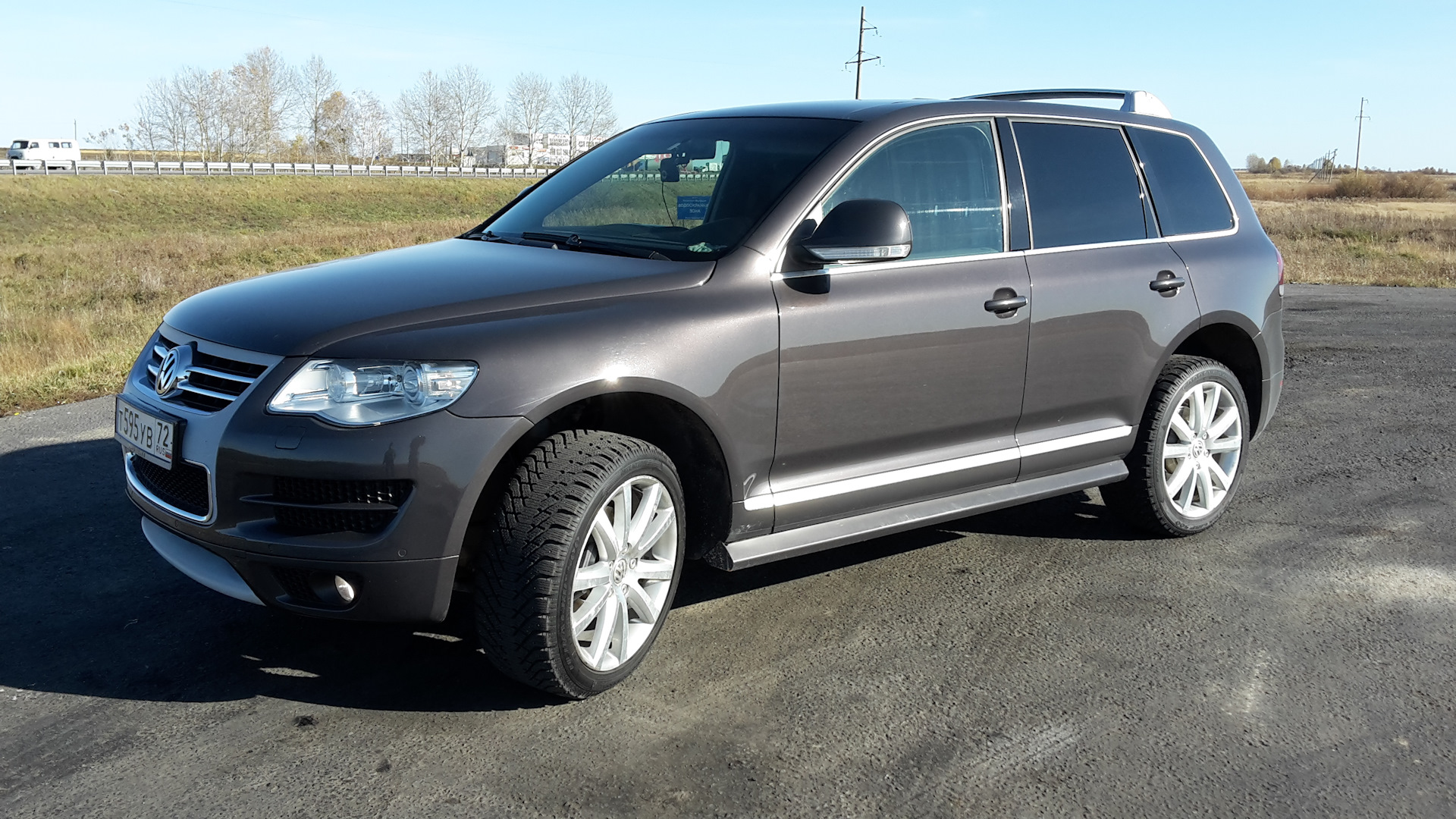 Туарег 3.0 с пробегом. VW Touareg 1. Volkswagen Touareg GP r20. Volkswagen Touareg 2008 r-line. Touareg r line 2008.