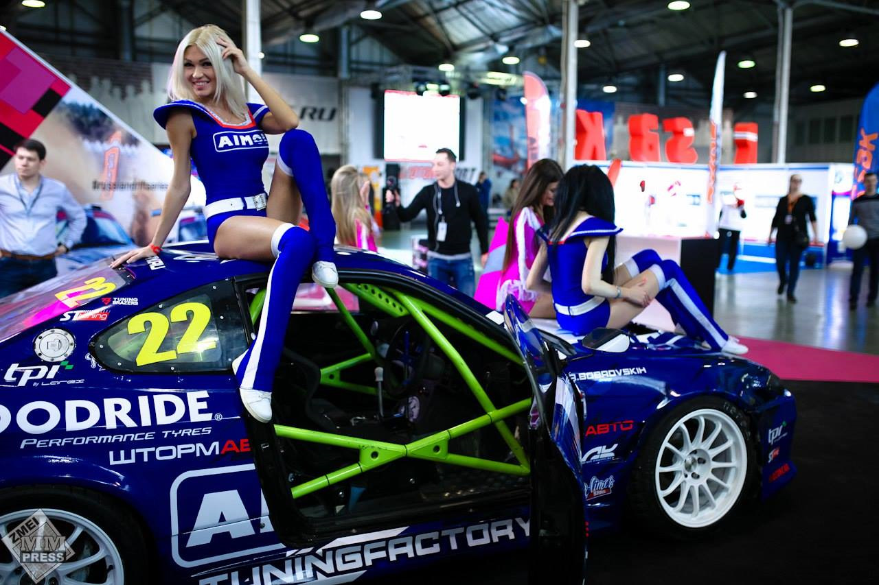 Motorsport girl start РѕР±РѕРё