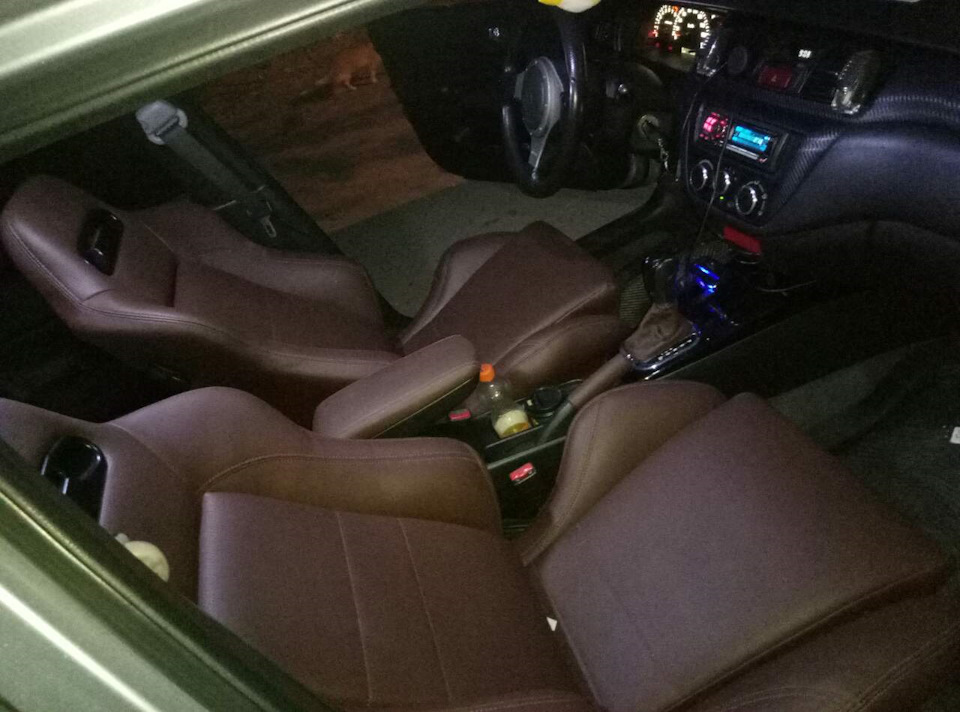 Фото в бортжурнале Mitsubishi Lancer IX