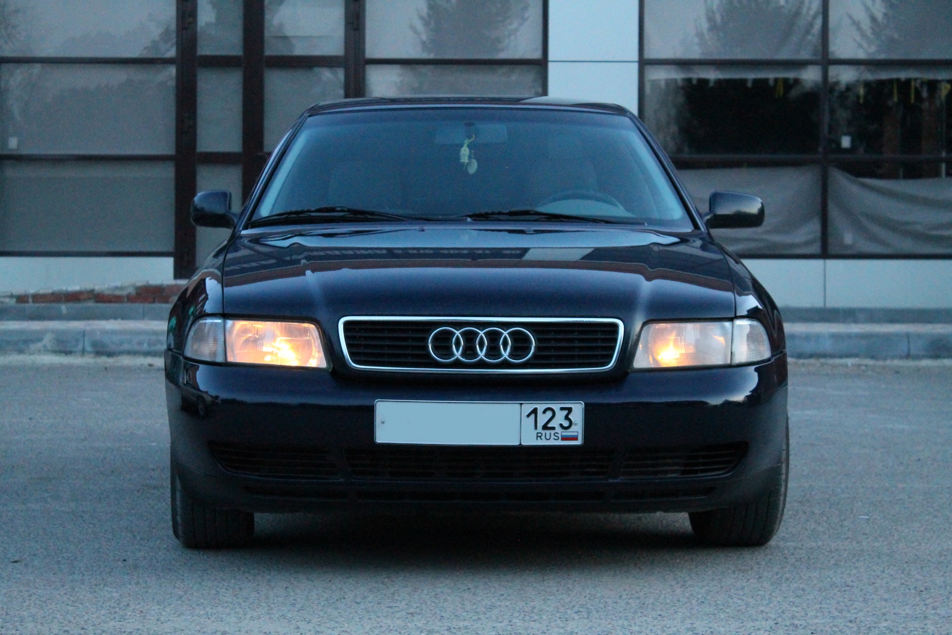 Audi 1997. Audi a4 1997. Audi a4 1997 1.6. Ауди а4 1997. Audi a4, 1997 чёрная.