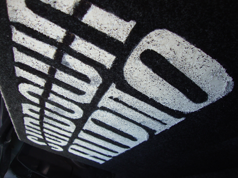 Принт на коробе сабвуфера — DRIVE2