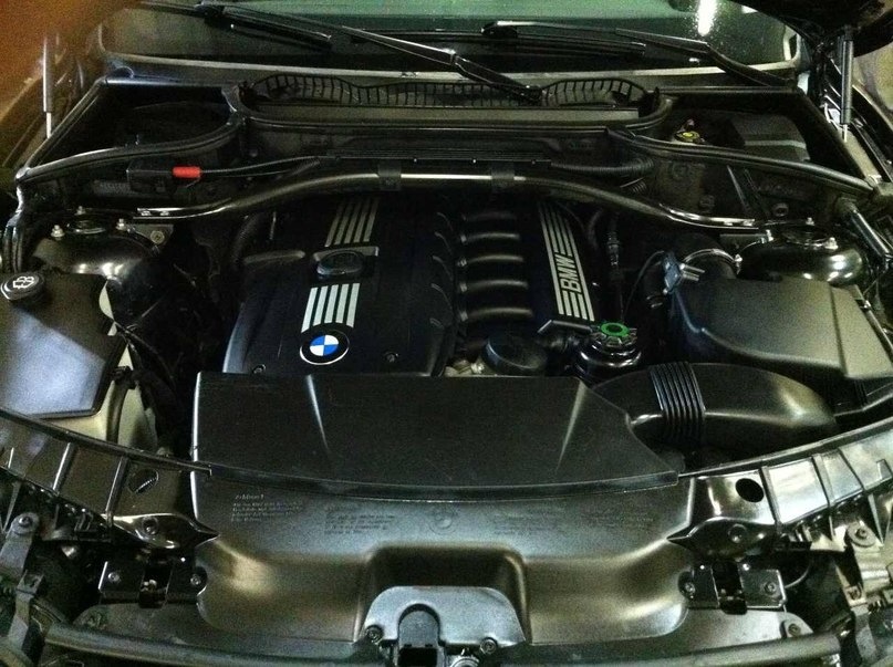 Бмв х3 2.5 бензин. Двигатель БМВ х3 2.5 литра 218 л. Мойка двигателя БМВ.х1. Gs450h мойка двигателя 2010. Мойка двигателя БМВ 540 gt.