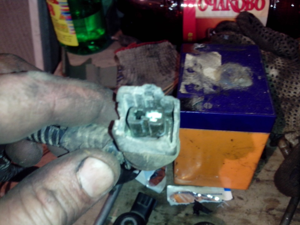 Замена датчика детонации — Nissan Primera (P10), 2 л, 1992 года ...