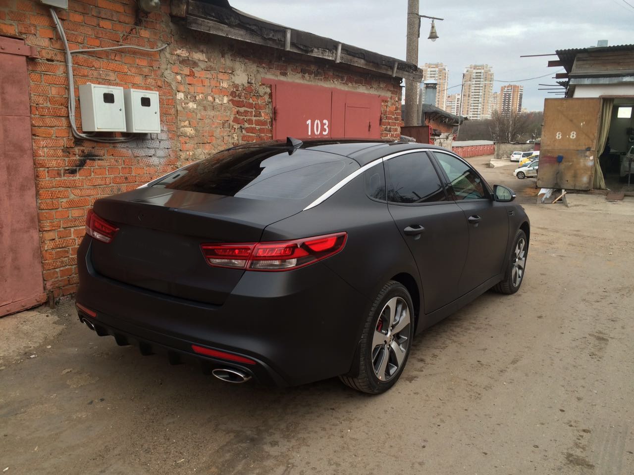 Kia Optima k5 черная антихром