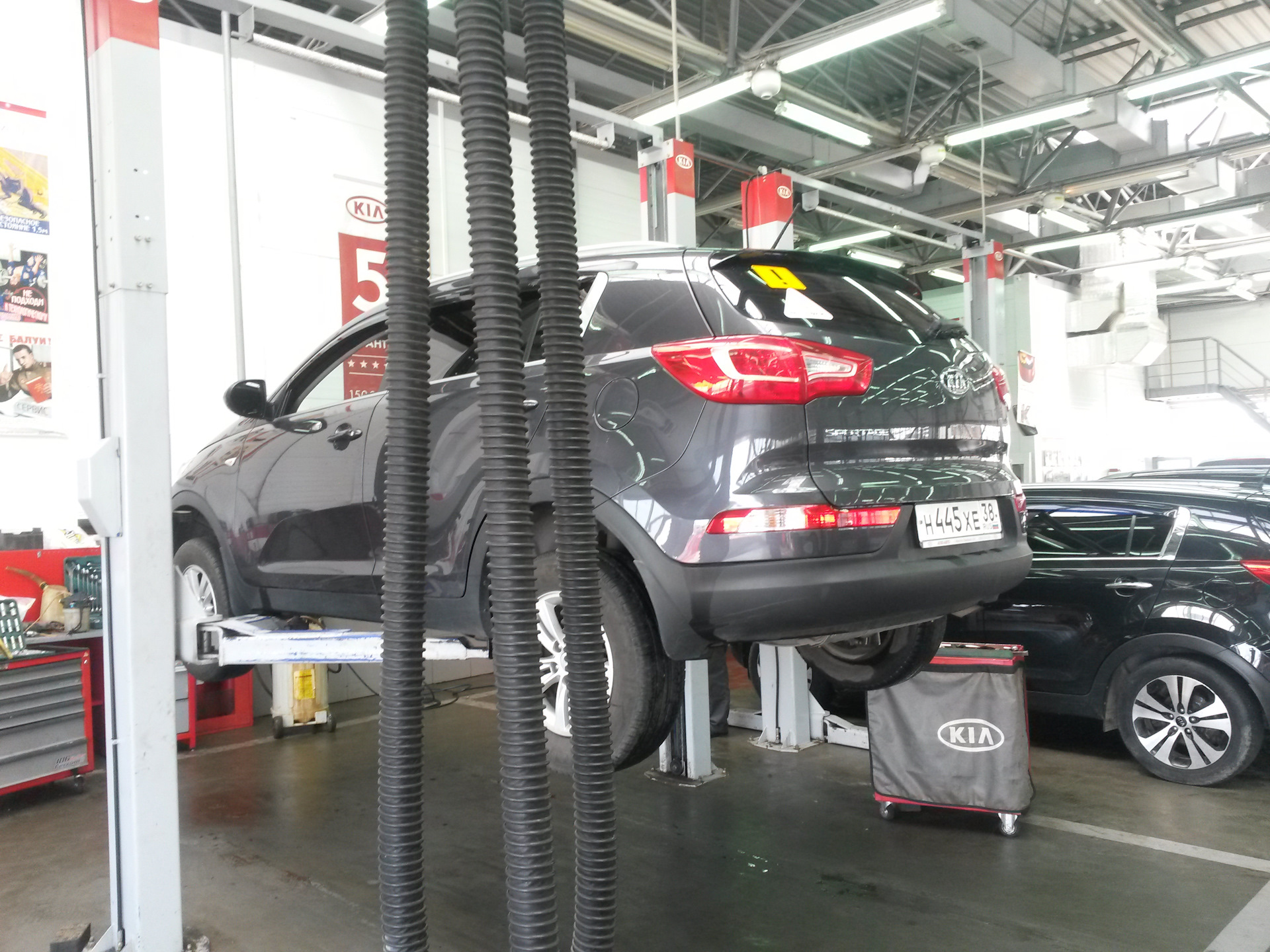 Шкода акция первый автомобиль. Реклама рено в россии. Прохожу то у официального дилера. Прохожу то у официального дилера. Ттс альметьевск.