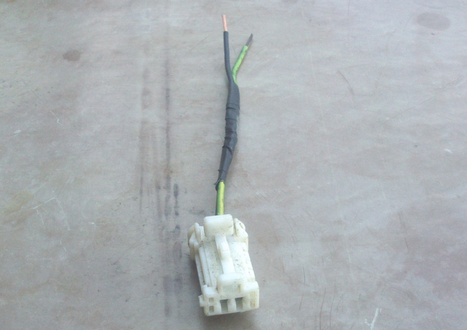 Подключение радара к плафону подсветки — Citroen C4 (1G), 1,6 л, 2007 ...