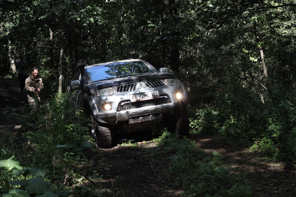 Фото в бортжурнале Mitsubishi Pajero Sport (2G)